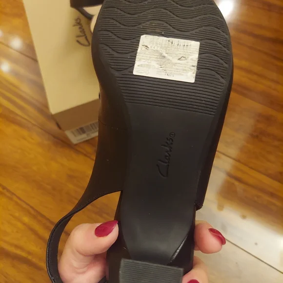 Clarks Women's Black Slingback Heels - Picture 5 of 5